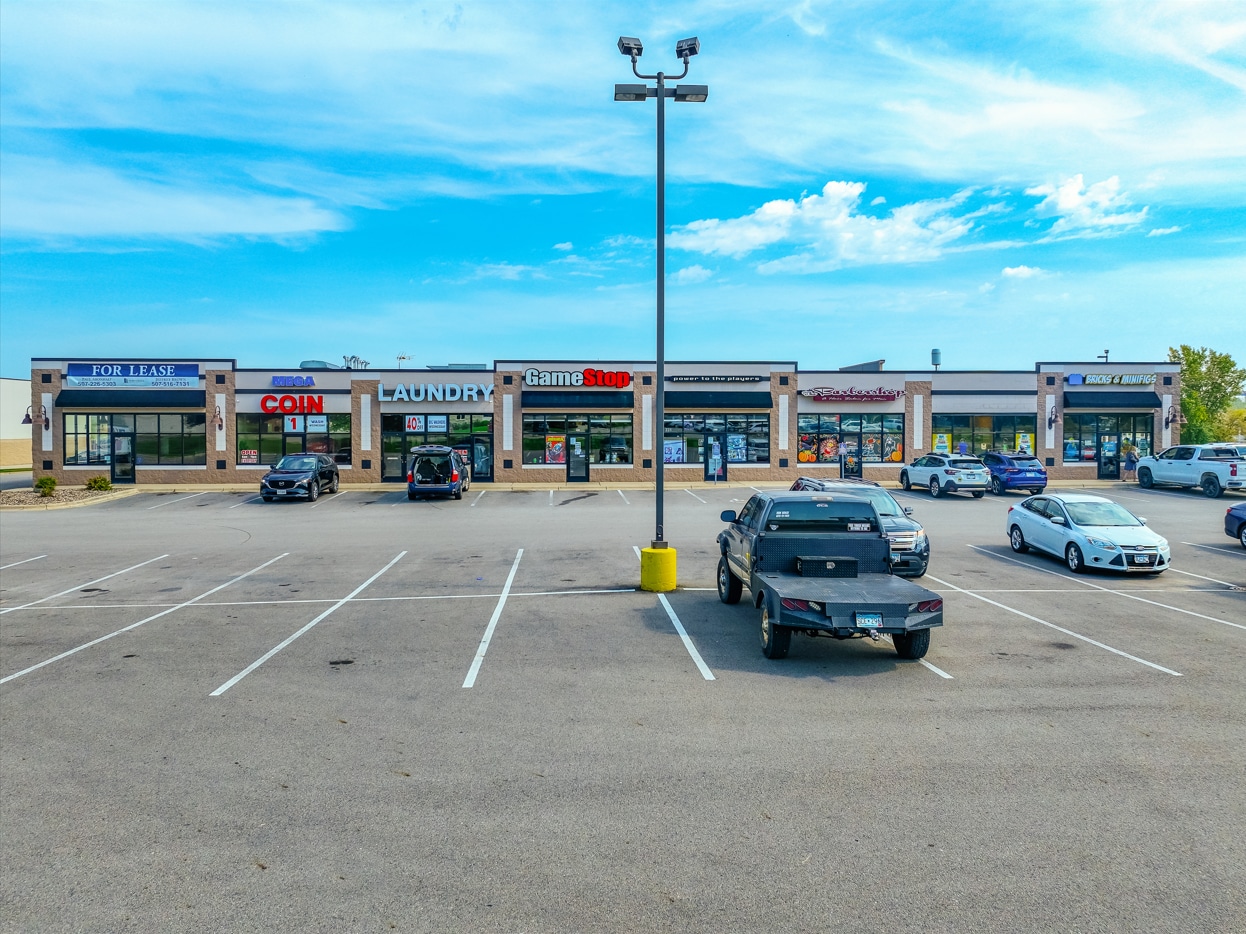 221 28th St SE, Rochester, MN for sale Building Photo- Image 1 of 5