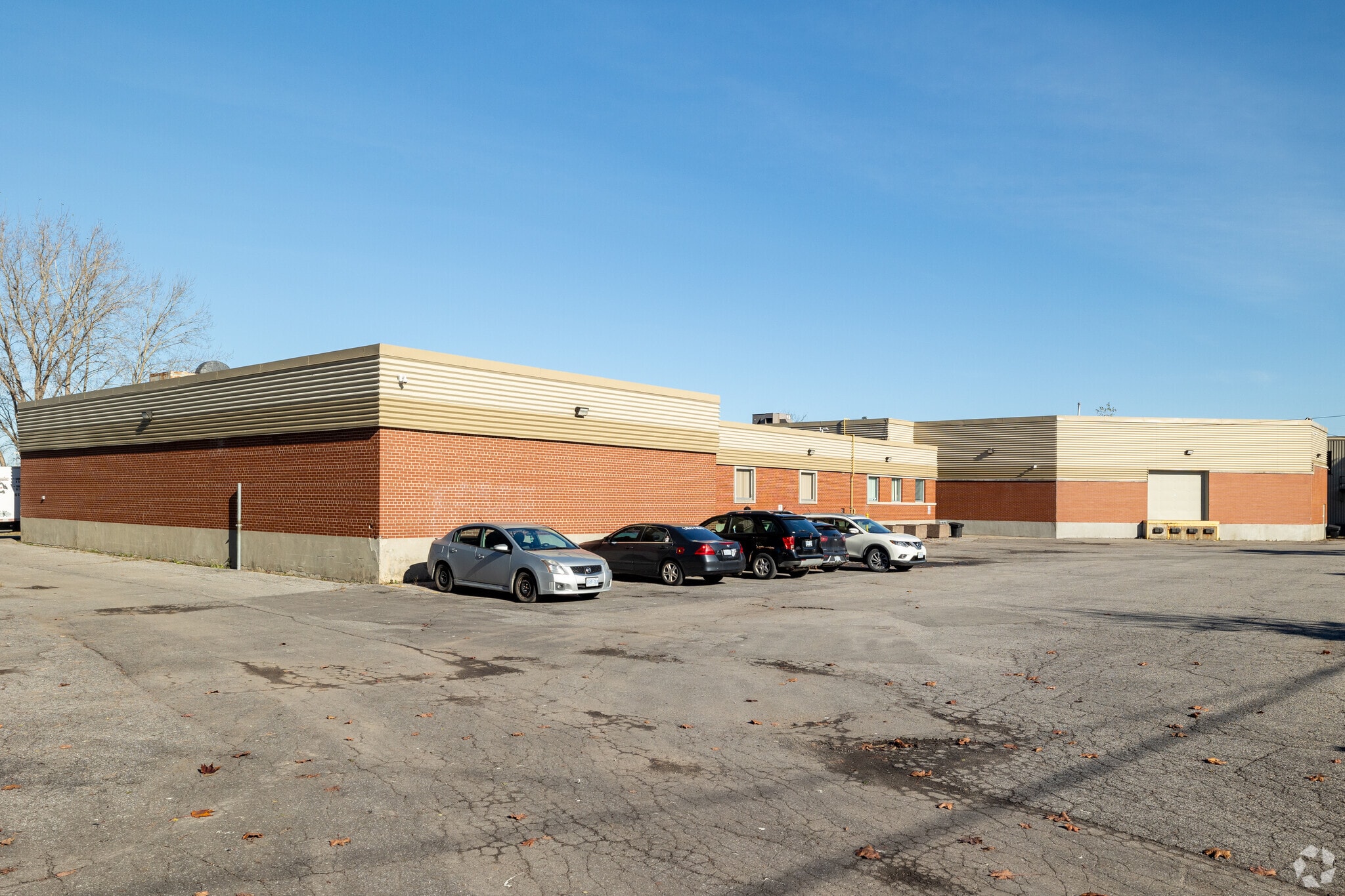 409 Industrial Ave, Ottawa, ON for lease Building Photo- Image 1 of 6