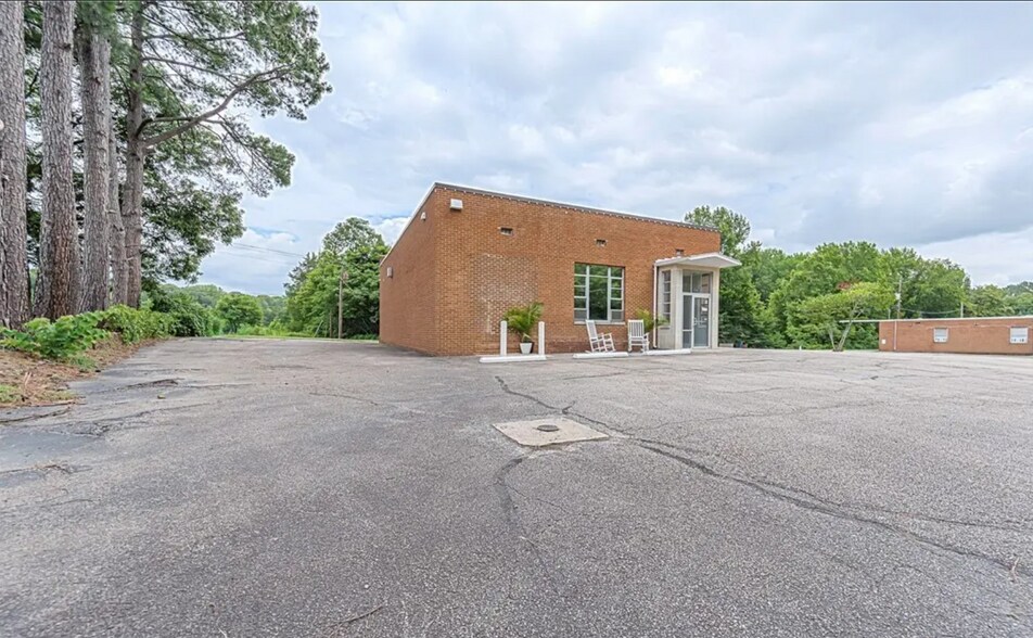 16186 Beaverdam School Rd, Beaverdam, VA à vendre - Photo du bâtiment - Image 2 de 20