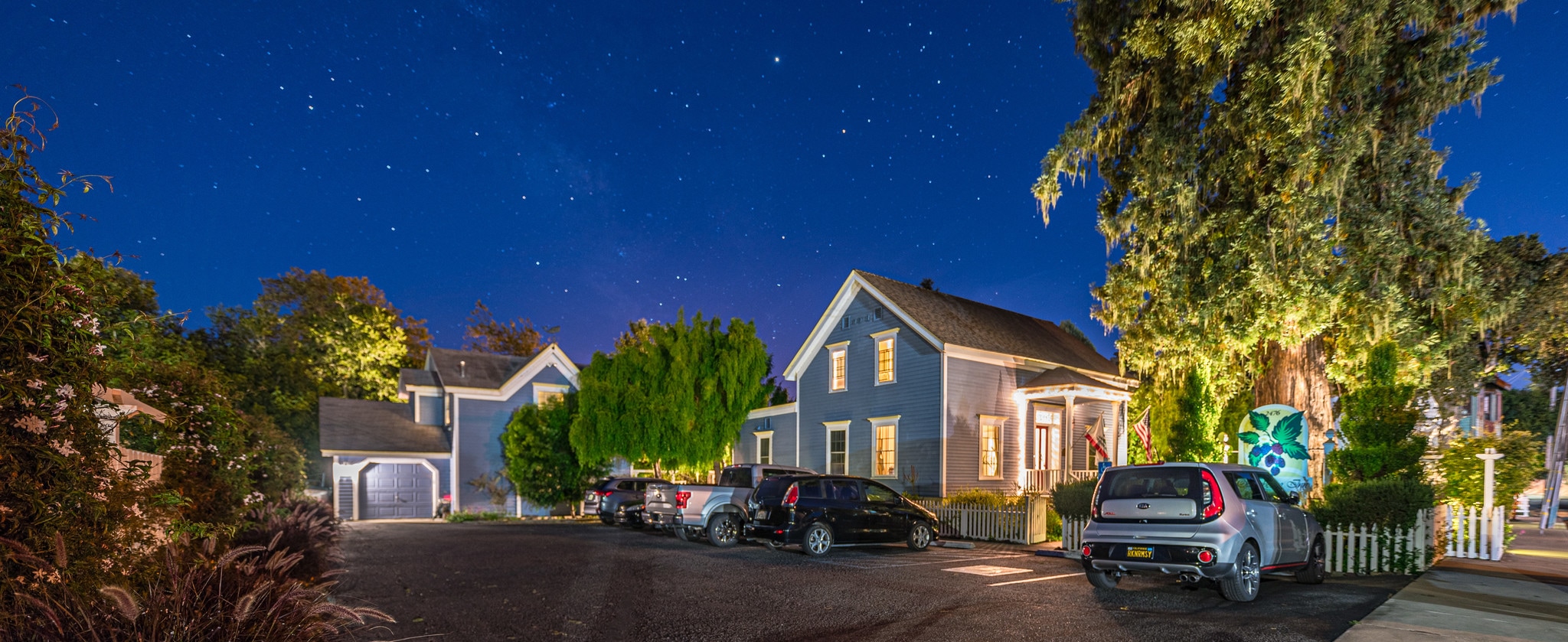 2476 Main St, Cambria, CA for sale Primary Photo- Image 1 of 77