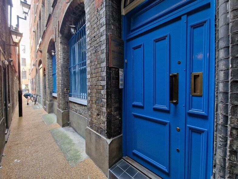 Faulkner's Aly, Londres à louer - Photo du bâtiment - Image 2 de 6