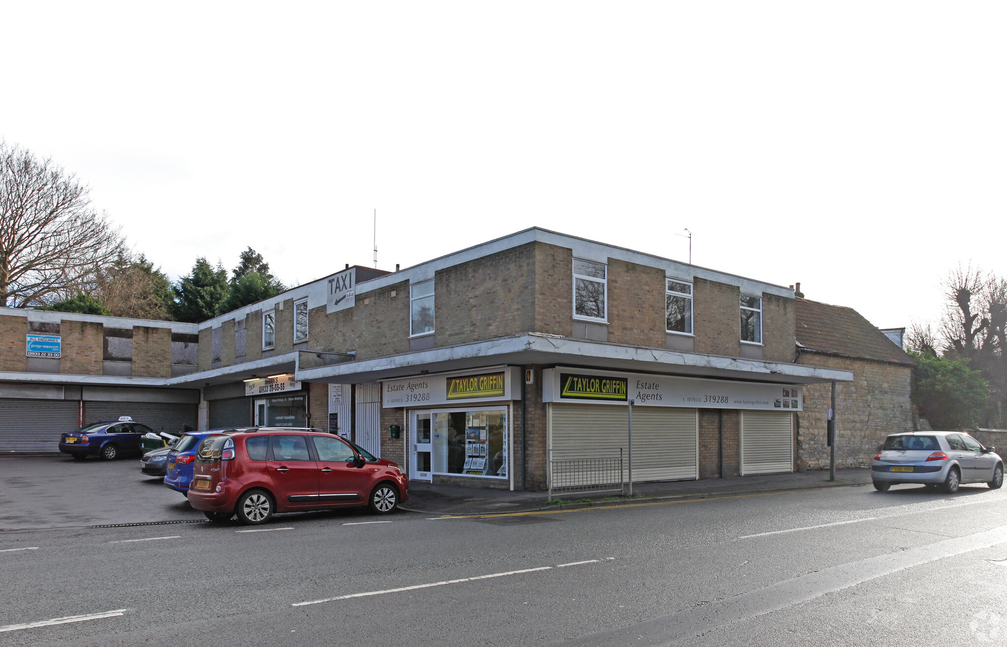 17 High Street South, Rushden à vendre Photo principale- Image 1 de 1