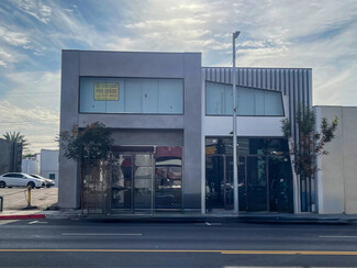 Plus de détails pour 8462 Melrose Ave, Los Angeles, CA - Vente au détail à louer