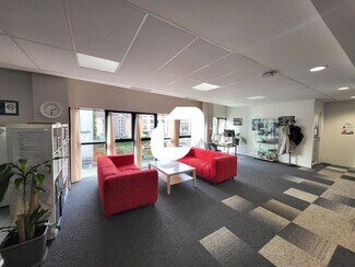 More details for 15 Place Aux Bleuets, Lille - Office for Lease