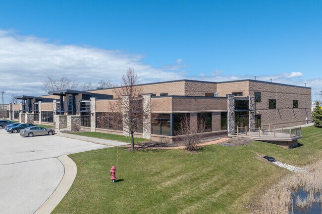 More details for 6925 S 6th St, Oak Creek, WI - Industrial for Lease