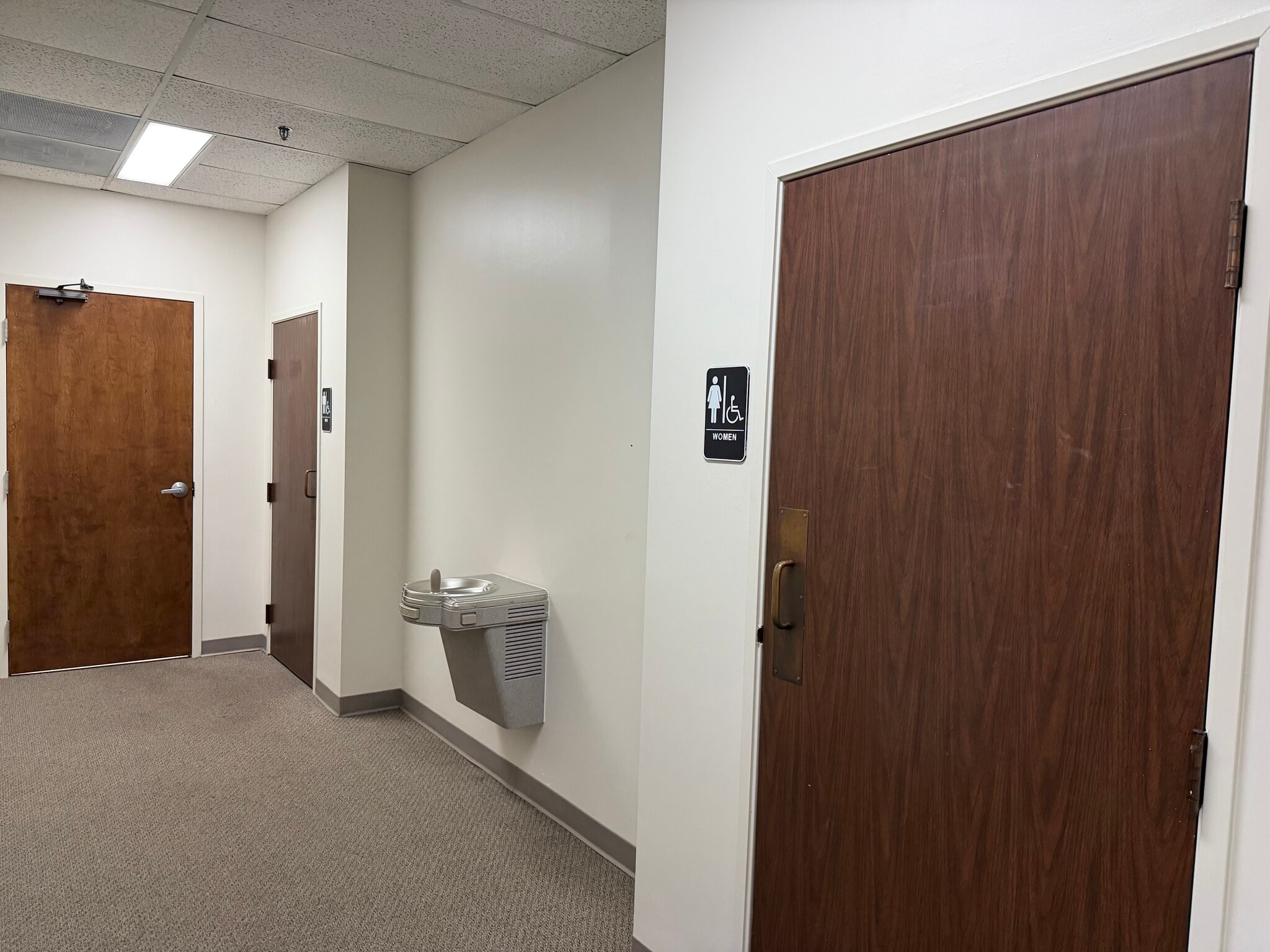 3930 Vantech Dr, Memphis, TN for lease Interior Photo- Image 1 of 15