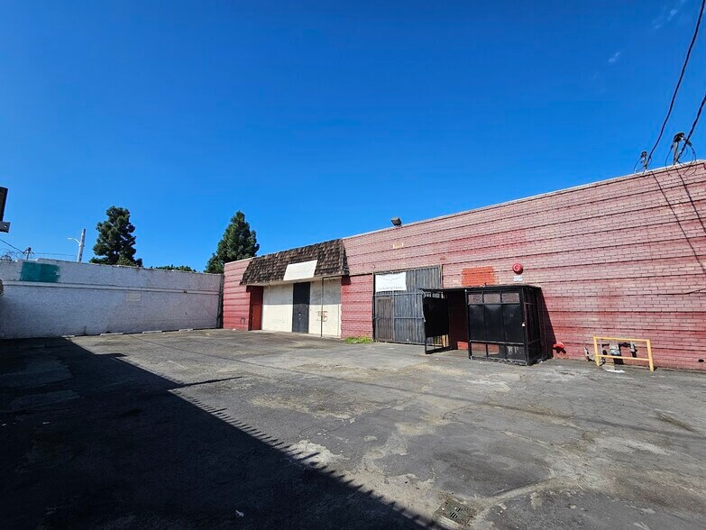 3955 S Broadway Pl, Los Angeles, CA à vendre - Photo du bâtiment - Image 3 de 6