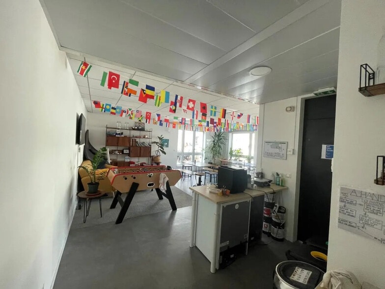 141 Avenue De Clichy, Paris for lease - Floor Plan - Image 3 of 8