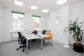 28-32 Holbrooke Pl, Richmond à louer Photo intérieure- Image 2 de 6