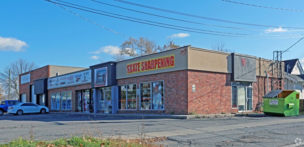 225 St Paul St W, St Catharines, ON for lease - Primary Photo - Image 1 of 6