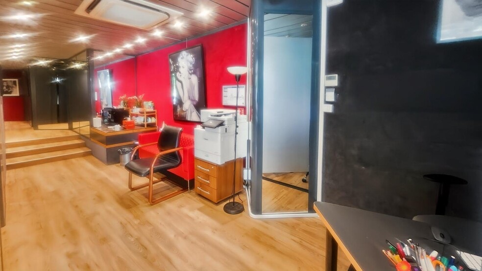 Rue Cauchy, Paris for sale - Building Photo - Image 3 of 6