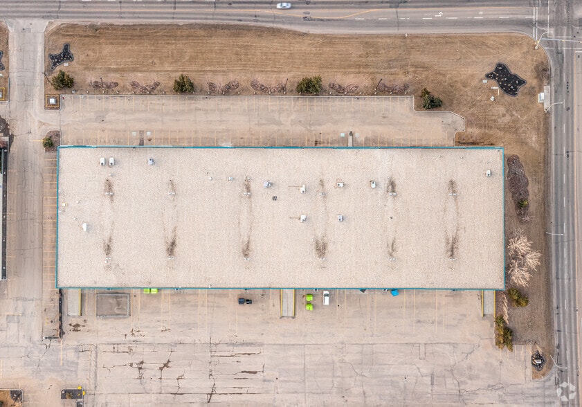 17815-17851 111 Av NW, Edmonton, AB for lease - Aerial - Image 3 of 6