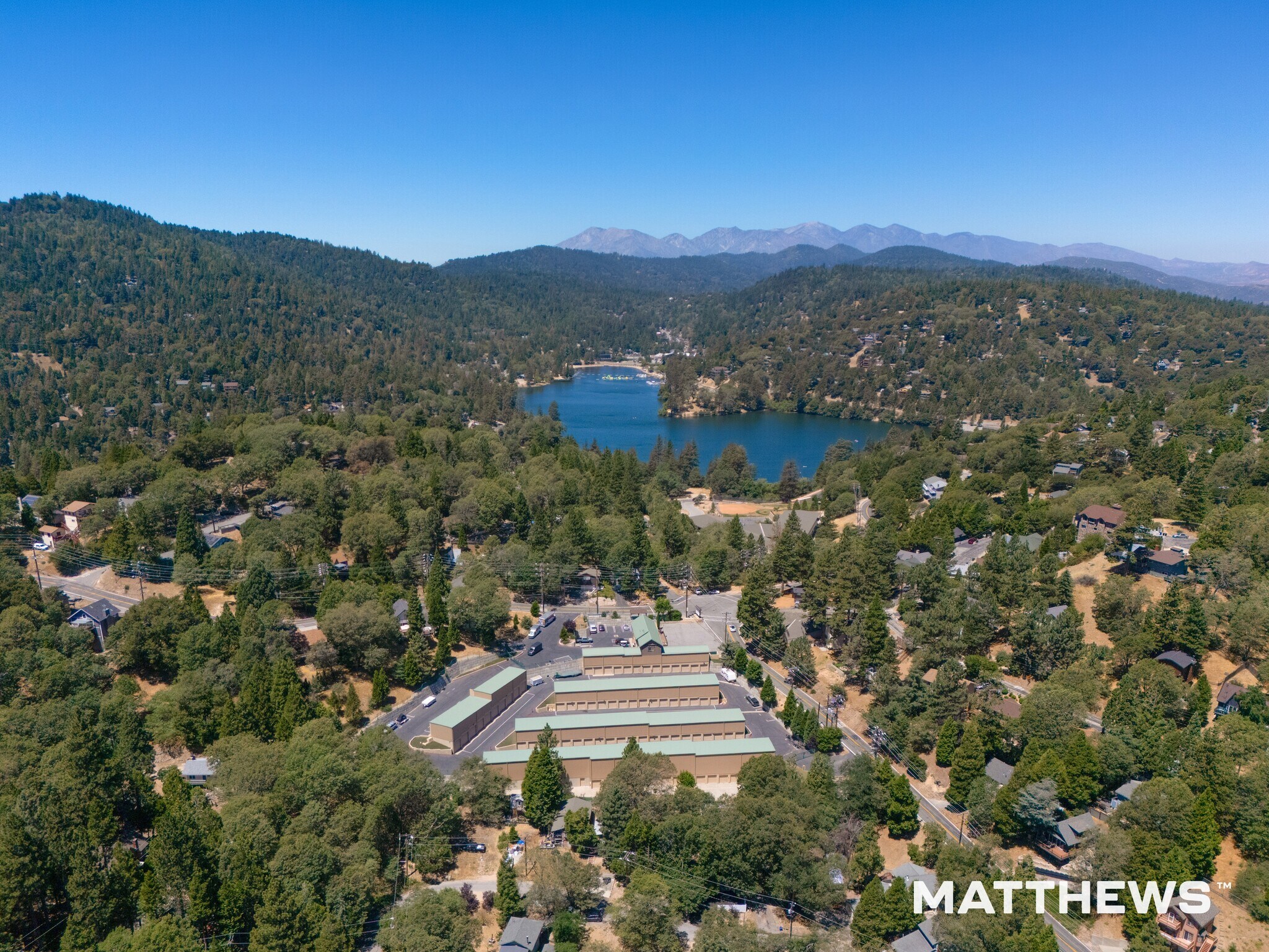 555 S Dart Canyon Rd, Crestline, CA à vendre Photo principale- Image 1 de 5