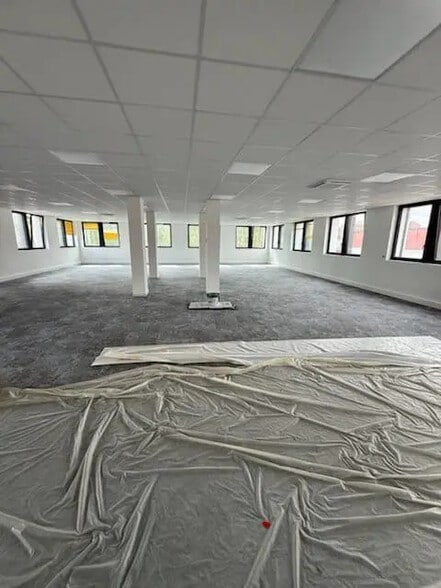 Bureau dans VILLENEUVE-D'ASCQ à louer - Photo intérieure - Image 2 de 3