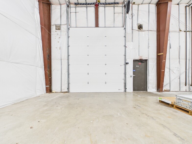 7809 E Trent Ave, Spokane, WA for lease - Building Photo - Image 2 of 12