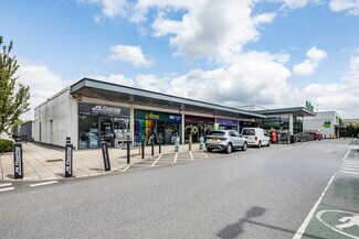 Plus de détails pour Draybank Rd, Altrincham - Commerce de détail à louer