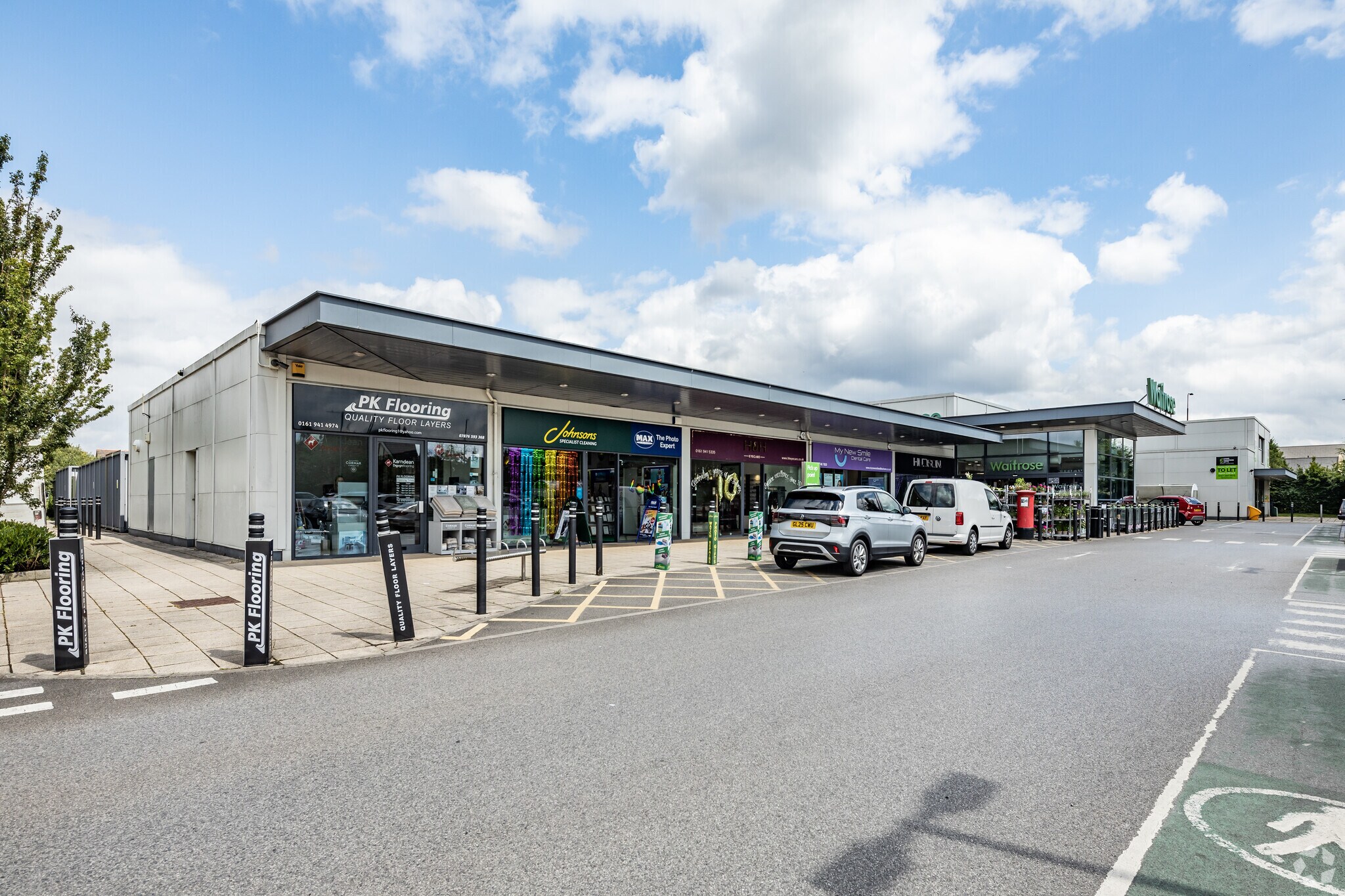 Draybank Rd, Altrincham for lease Building Photo- Image 1 of 4