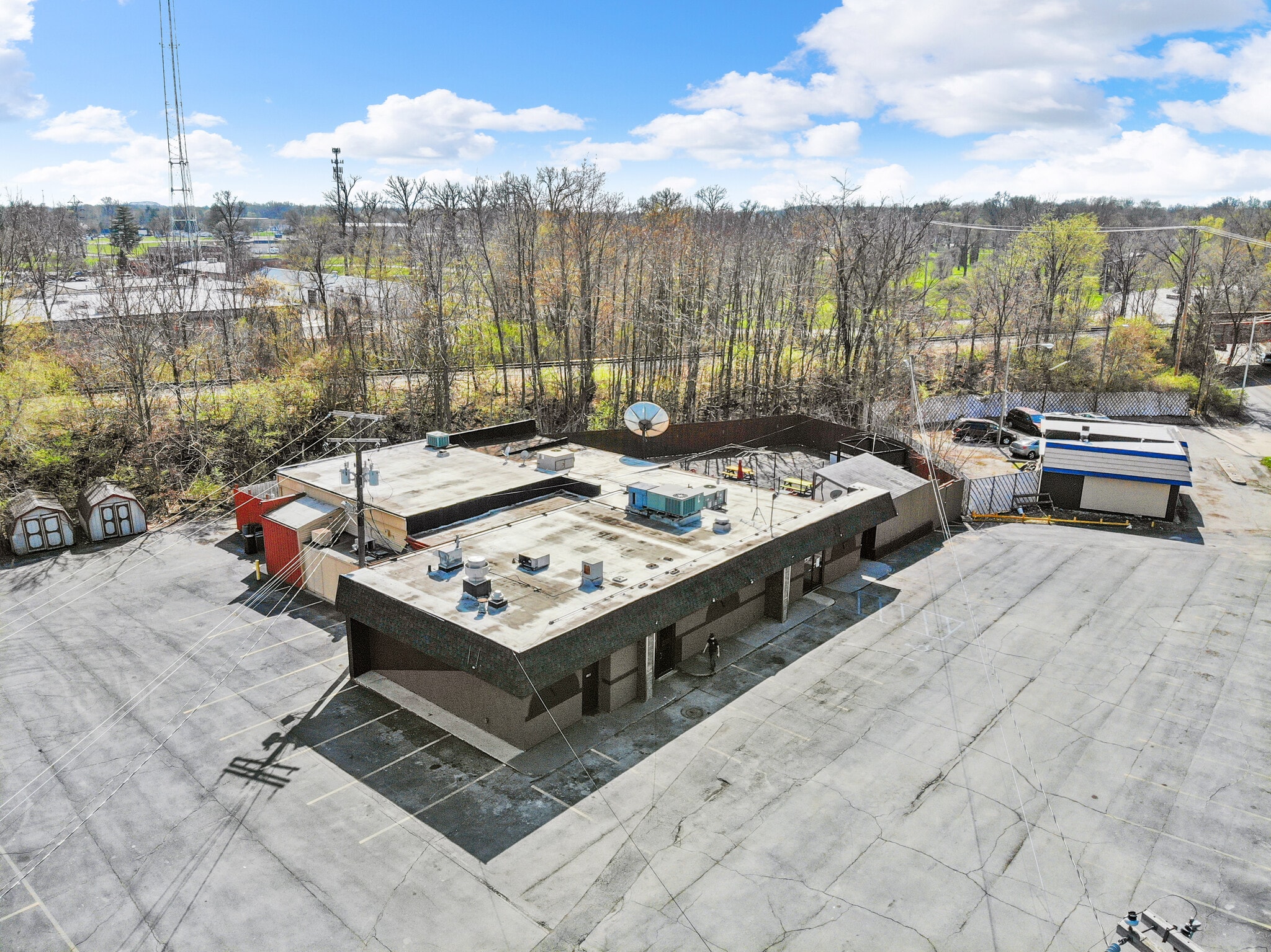 2701 W Jefferson Blvd, Fort Wayne, IN for sale Building Photo- Image 1 of 18