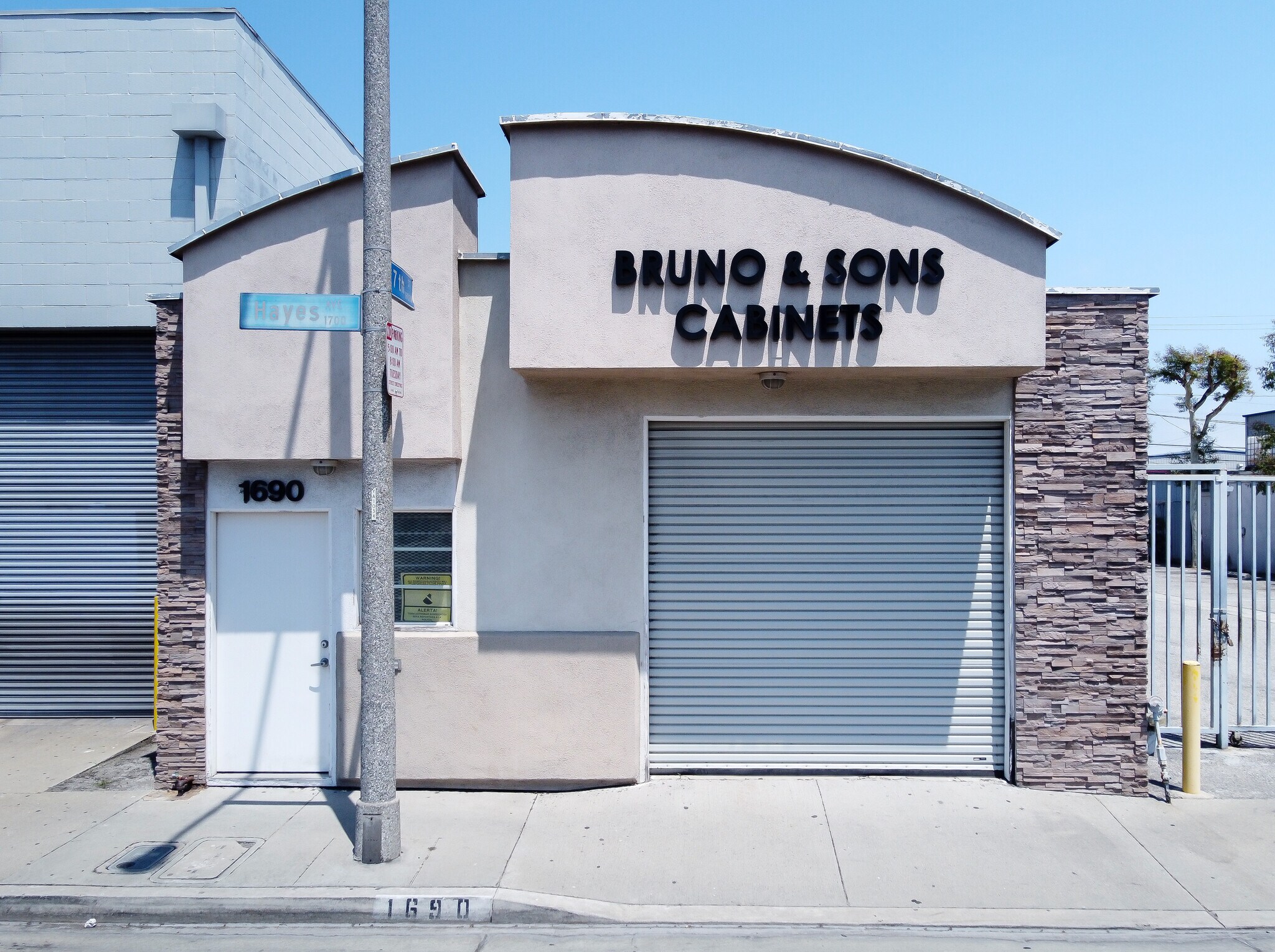 1690 Hayes Ave, Long Beach, CA for lease Primary Photo- Image 1 of 29