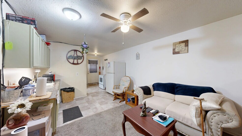 923 W Dallas Ave, Cooper, TX à vendre - Numérisation 3D de Matterport - Image 2 de 21