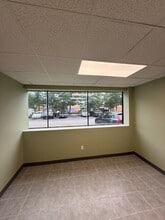 2231 Fifth Ave, Ronkonkoma, NY for lease Interior Photo- Image 2 of 6
