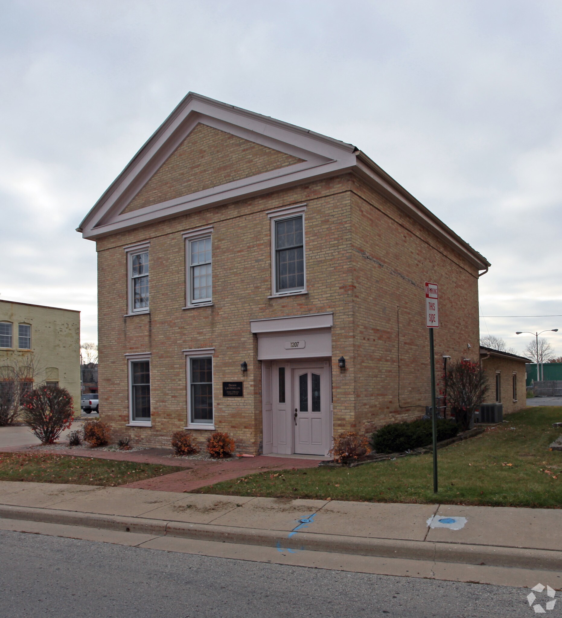 1207 55th St, Kenosha, WI à louer Photo du bâtiment- Image 1 de 14