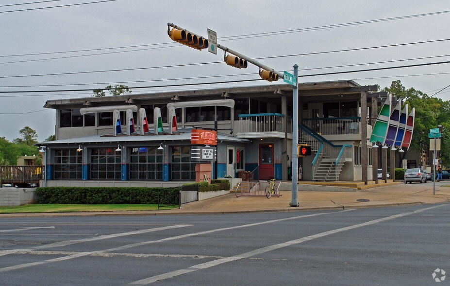 1200 38th St W, Austin, TX à louer - Photo principale - Image 2 de 2
