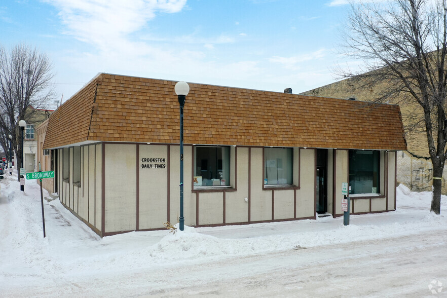 124 S Broadway, Crookston, MN for sale - Building Photo - Image 1 of 1