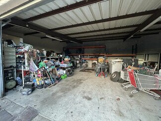 Plus de détails pour Local d'activités à louer