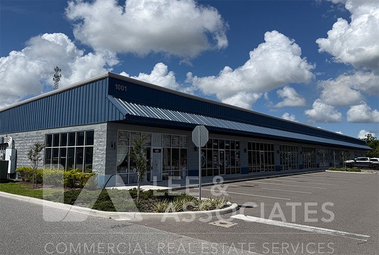1001 Exchange Pl, Saint Cloud, FL for lease Primary Photo- Image 1 of 6