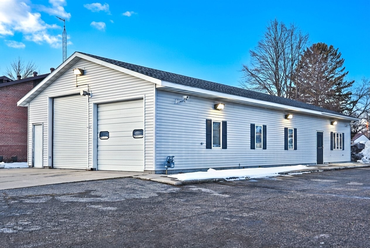 316 S Highway Ave, Blooming Prairie, MN for sale Primary Photo- Image 1 of 20