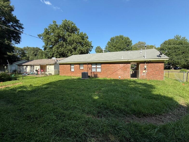 3183 Benjestown Rd, Memphis, TN à vendre - Photo du bâtiment - Image 3 de 11