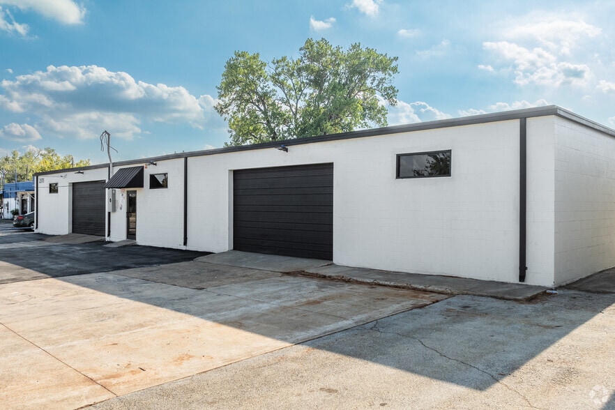 2911 Edith Ln, Haltom City, TX à vendre - Photo du bâtiment - Image 2 de 12