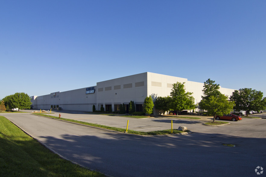 225-255 Industrial Blvd, La Vergne, TN à vendre - Photo principale - Image 1 de 1