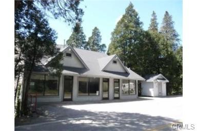 23535 Crest Forest Dr, Crestline, CA à vendre - Photo du bâtiment - Image 1 de 1