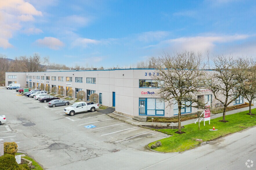 3070 Norland Ave, Burnaby, BC for sale - Primary Photo - Image 1 of 1