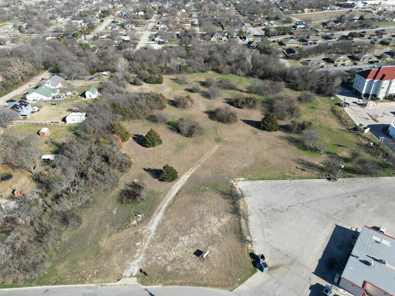 1300 S Trenchard St, Decatur, TX à vendre - Photo du bâtiment - Image 2 de 20