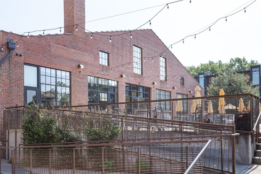 500 E Davie St, Raleigh, NC à vendre - Photo du bâtiment - Image 2 de 11