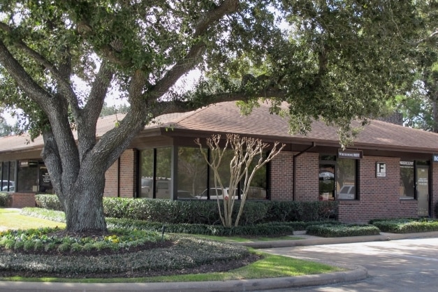 7125 W Tidwell Rd, Houston, TX for sale - Building Photo - Image 2 of 6