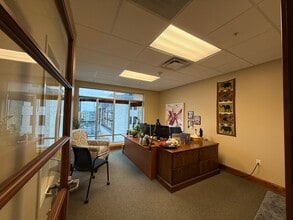 18 Division St, Saratoga Springs, NY for lease Interior Photo- Image 1 of 10