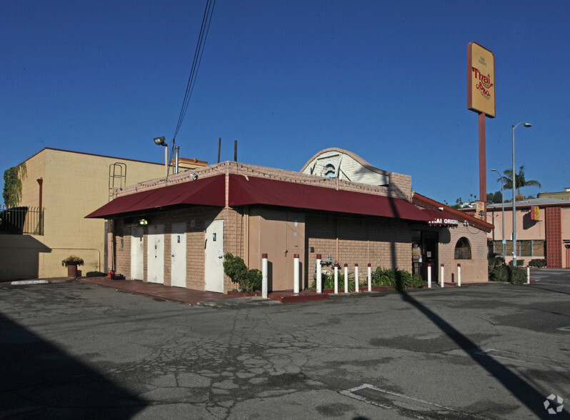 5324 Hollywood Blvd, Los Angeles, CA for lease - Building Photo - Image 3 of 4