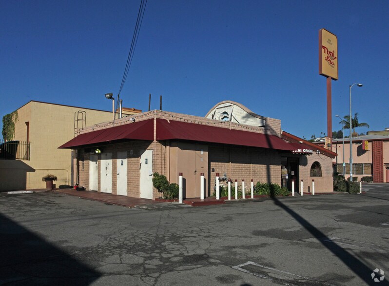 5324 Hollywood Blvd, Los Angeles, CA à louer - Photo du bâtiment - Image 3 de 4