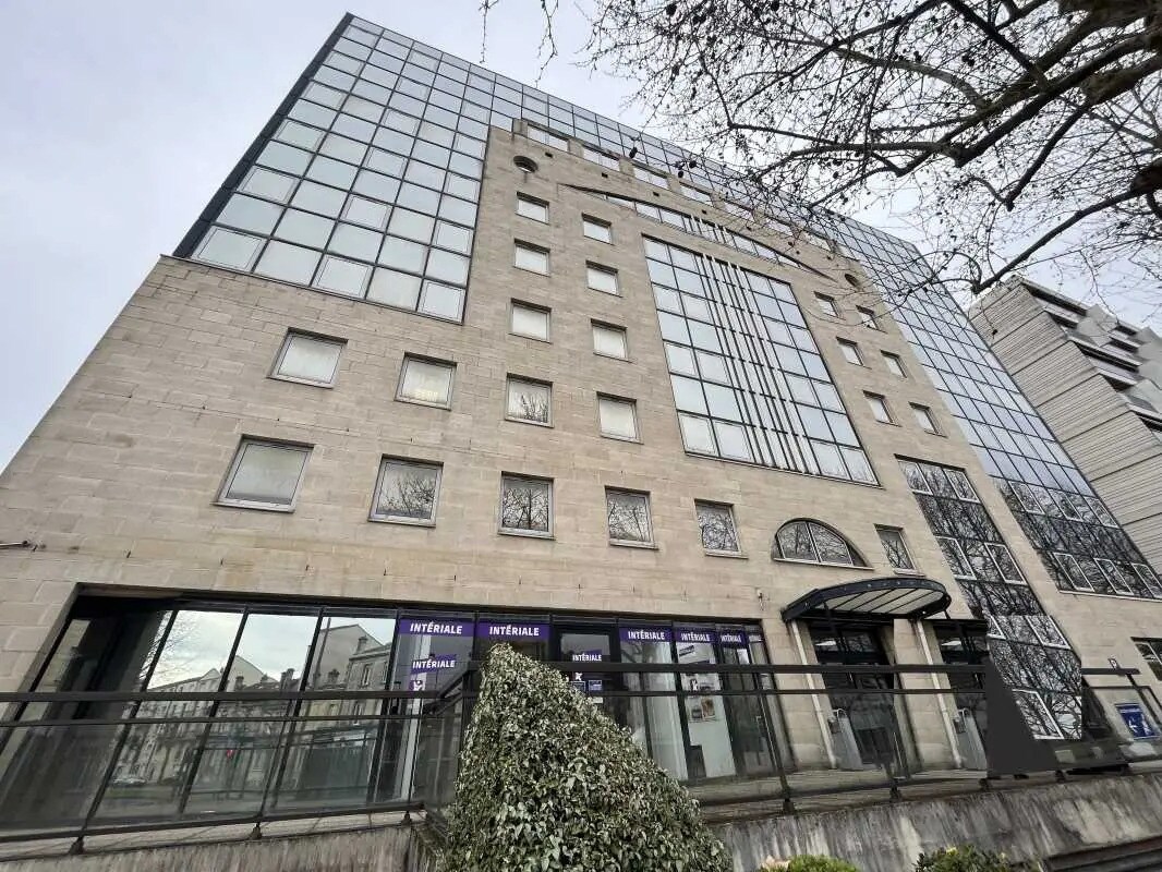 Office in Bordeaux for lease Building Photo- Image 1 of 20