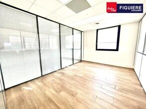 1 Rue Mahatma Gandhi, Aix-en-Provence à louer Photo intérieure- Image 2 de 8