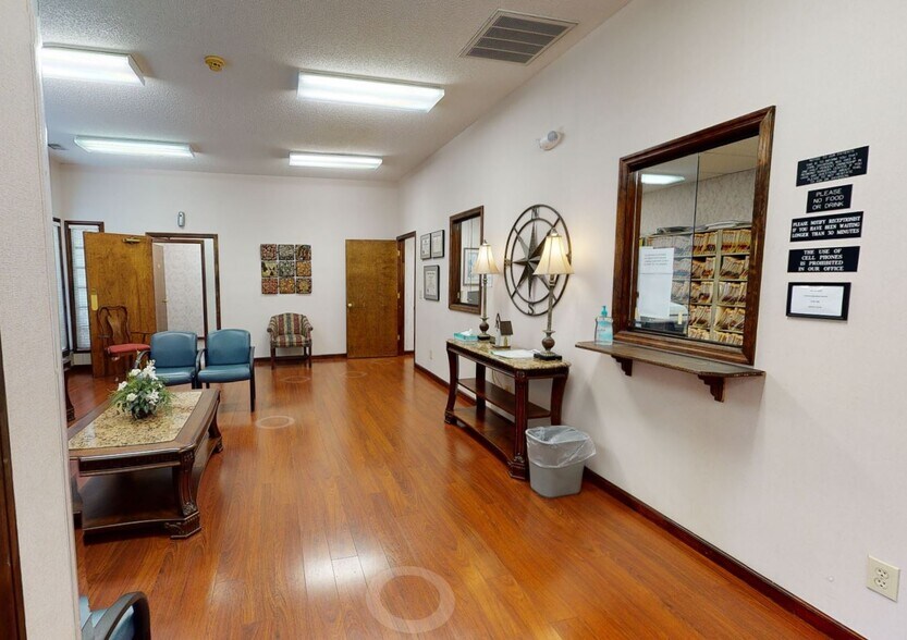 1013 N 5th Ave, Rome, GA à vendre - Numérisation 3D de Matterport - Image 2 de 3