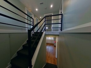 2650 Willamette St, Eugene, OR for lease Interior Photo- Image 1 of 5