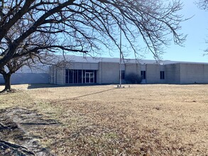 3001 Davis Blvd, Joplin, MO for lease Building Photo- Image 2 of 18