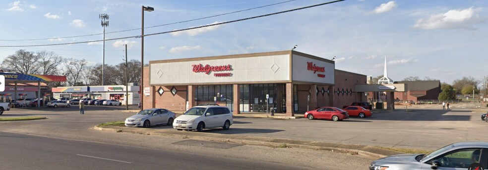 10 W Fairview Ave, Montgomery, AL à louer - Photo du bâtiment - Image 3 de 6
