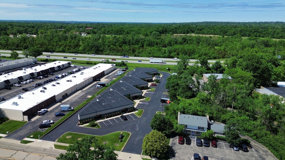 577-595 Congress Park Dr, Dayton, OH for sale - Building Photo - Image 3 of 10