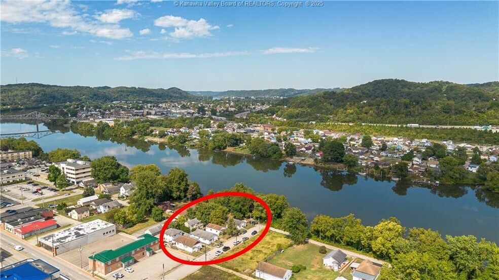 301 McDonald Ave, South Charleston, WV for sale - Aerial - Image 1 of 9